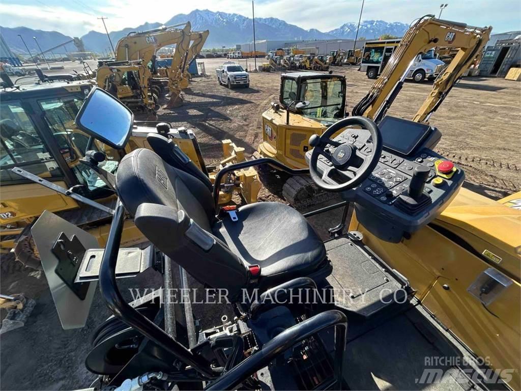 CAT AP555 Aszfalt terítõ gépek