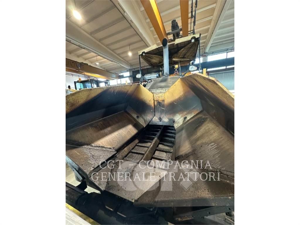 CAT AP600D Aszfalt terítõ gépek