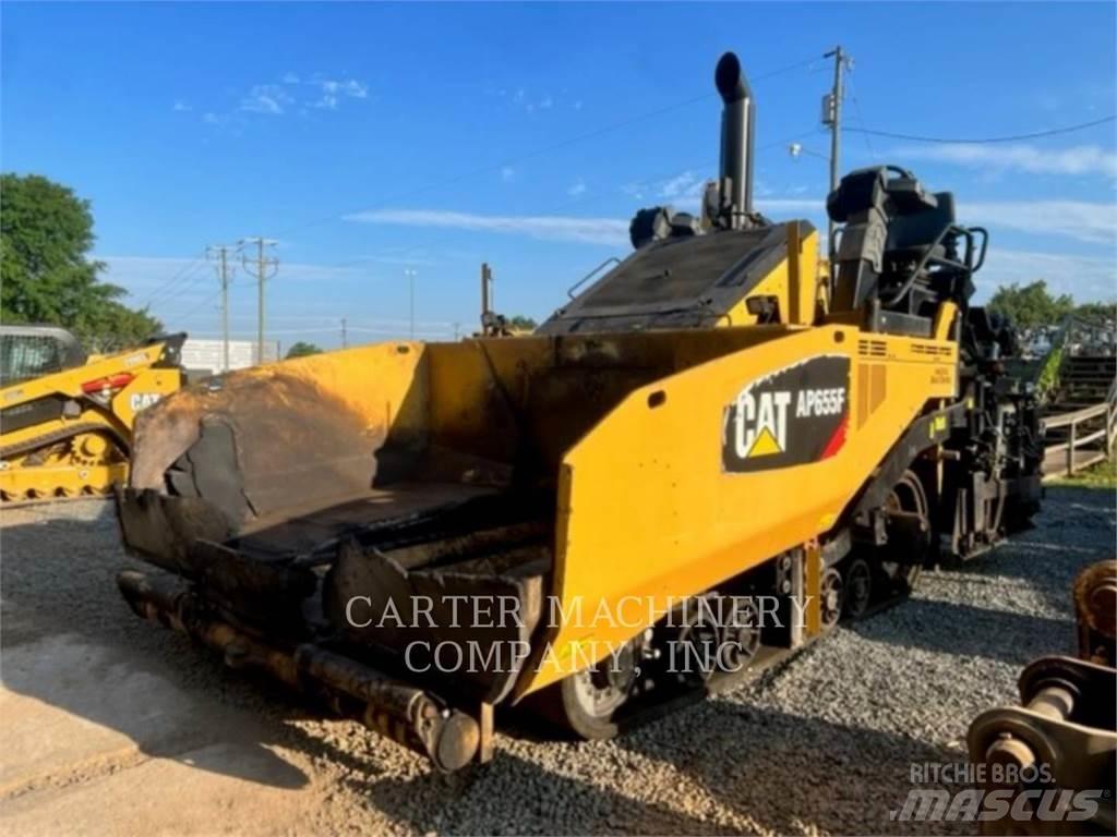 CAT AP655F Aszfalt terítõ gépek