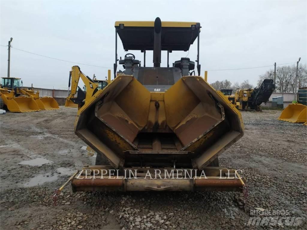 CAT AP655FLRC Aszfalt terítõ gépek