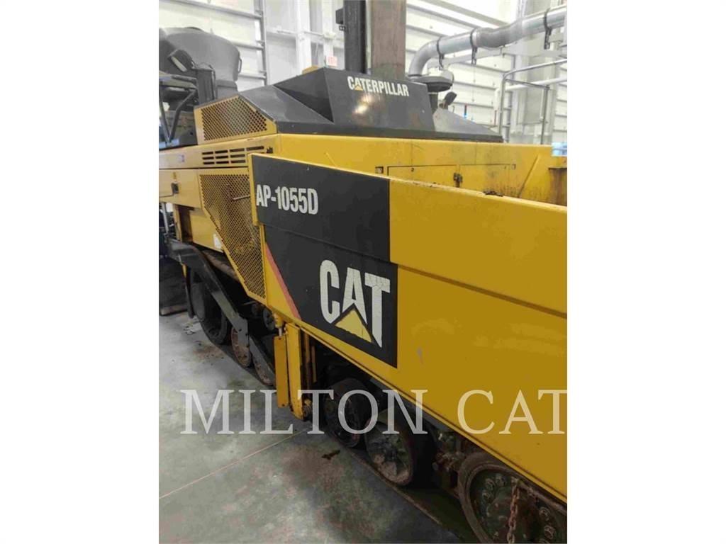 CAT BG-2455D Aszfalt terítõ gépek