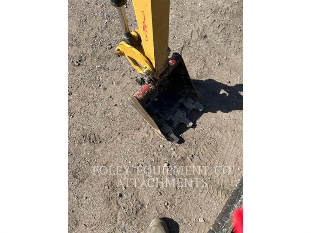 CAT BK300P14 Lánctalpas kotrók