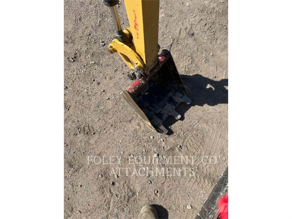 CAT BK300P15 Lánctalpas kotrók