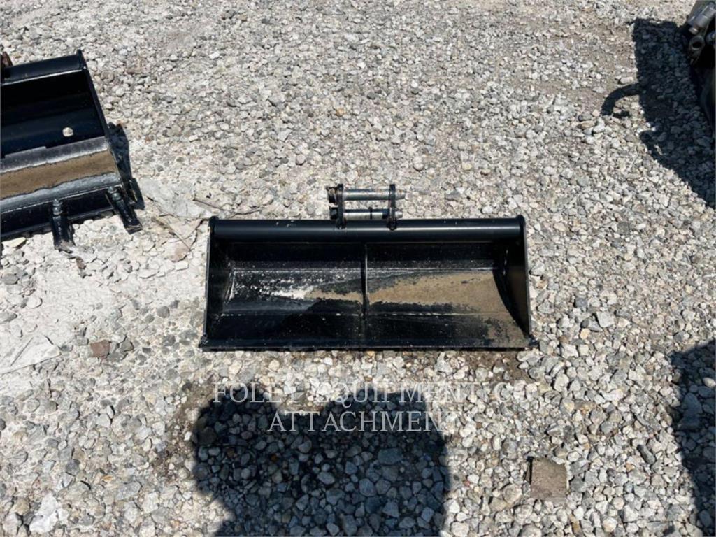 CAT BK300P28 Lánctalpas kotrók