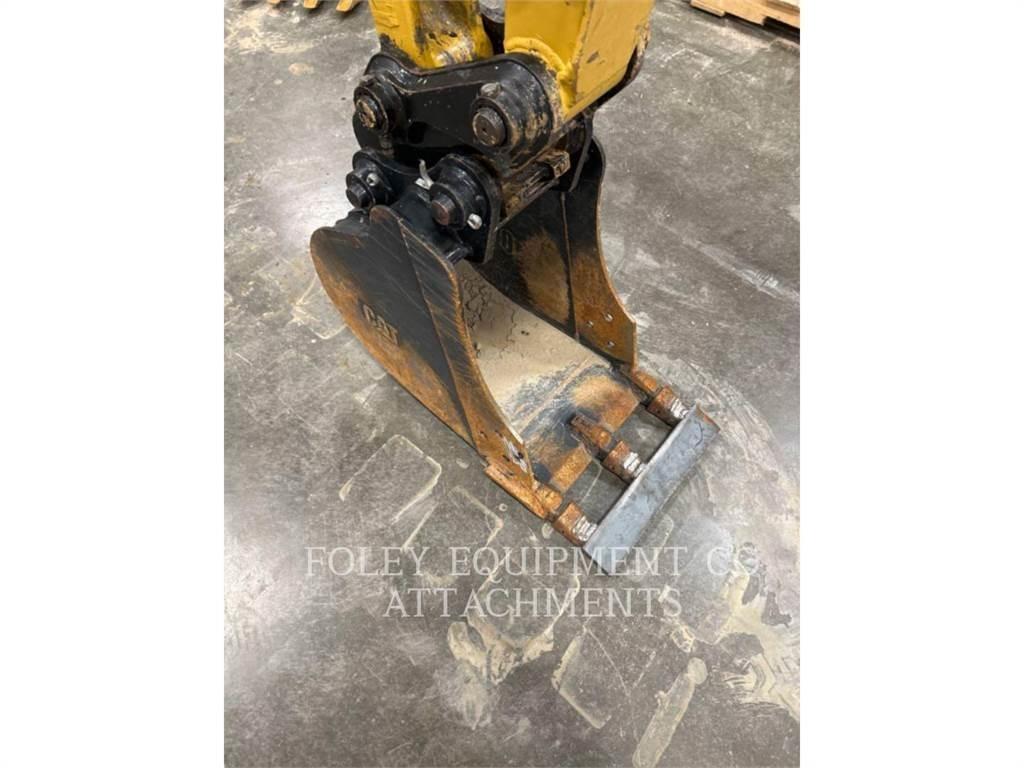 CAT BK303P16 Lánctalpas kotrók