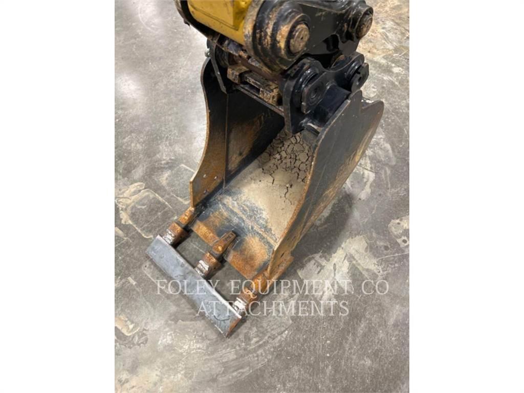 CAT BK303P16 Lánctalpas kotrók