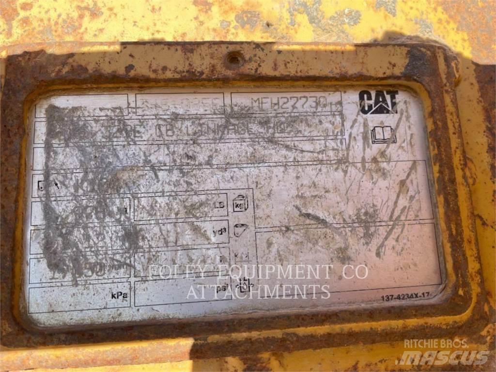 CAT BKHEXPCB42 Lánctalpas kotrók