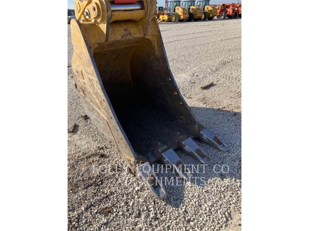 CAT BKHEXPDB42 Lánctalpas kotrók