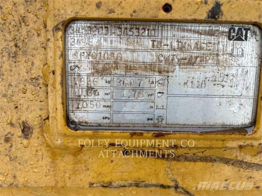 CAT BKHEXPTB42 Lánctalpas kotrók