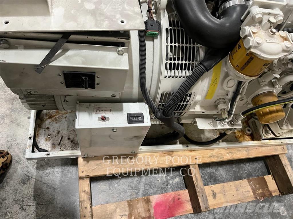 CAT C2.2 Tengeri segédmotorok