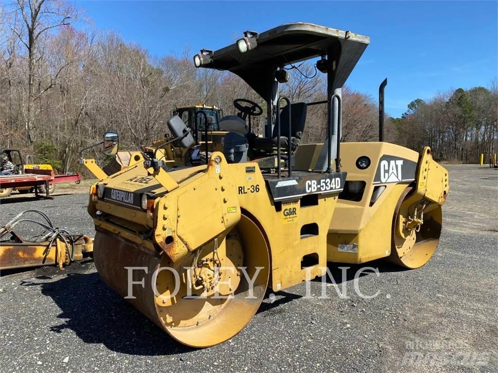 CAT CB-534D Ikerdobos hengerek