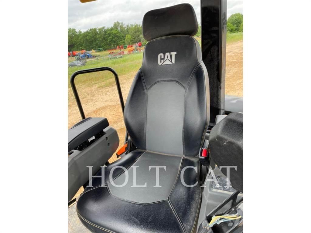 CAT CB10 Egydobos hengerek