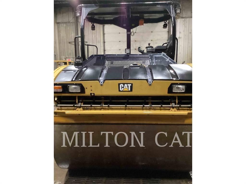 CAT CB13 Talajtömörítő gépek