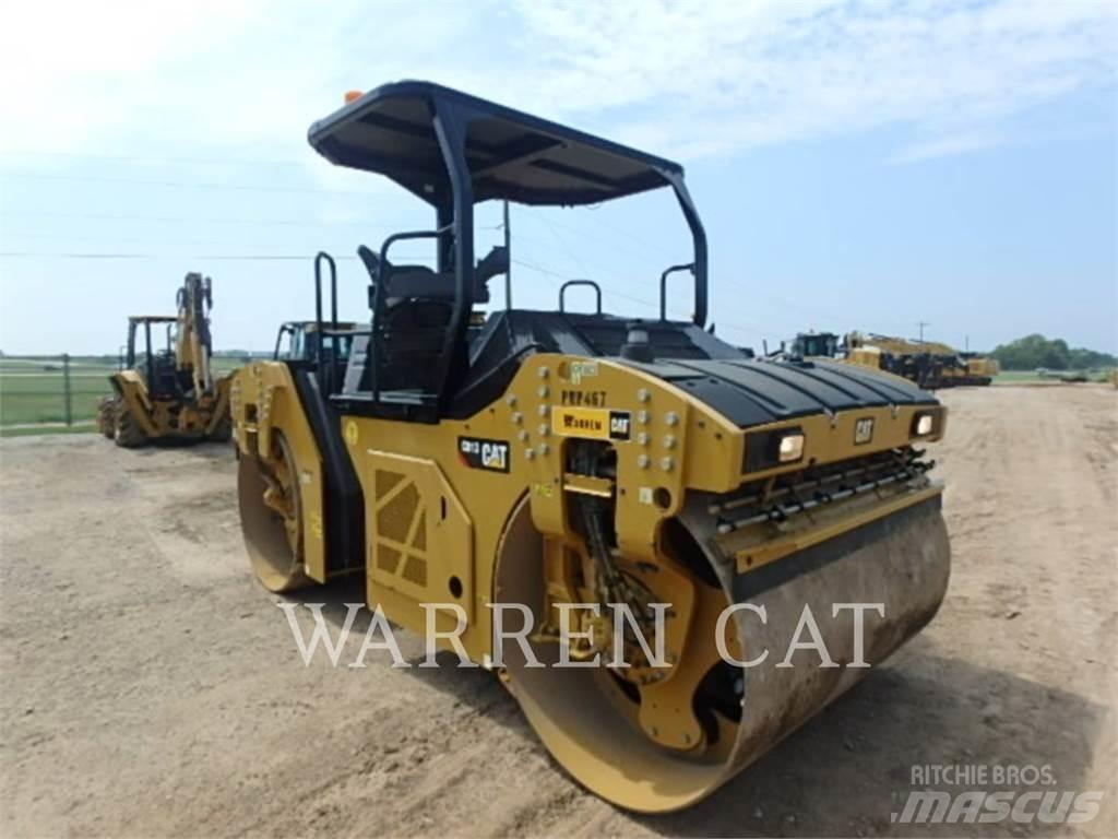 CAT CB13 Aszfalt terítõ gépek
