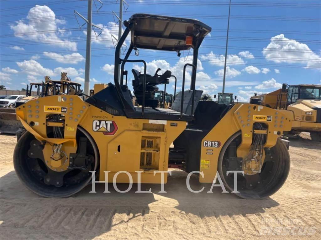 CAT CB13 Földnyesők (szkréperek)