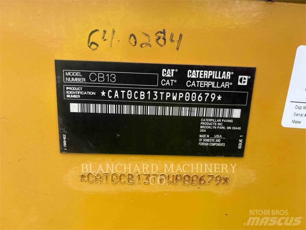 CAT CB13 Ikerdobos hengerek