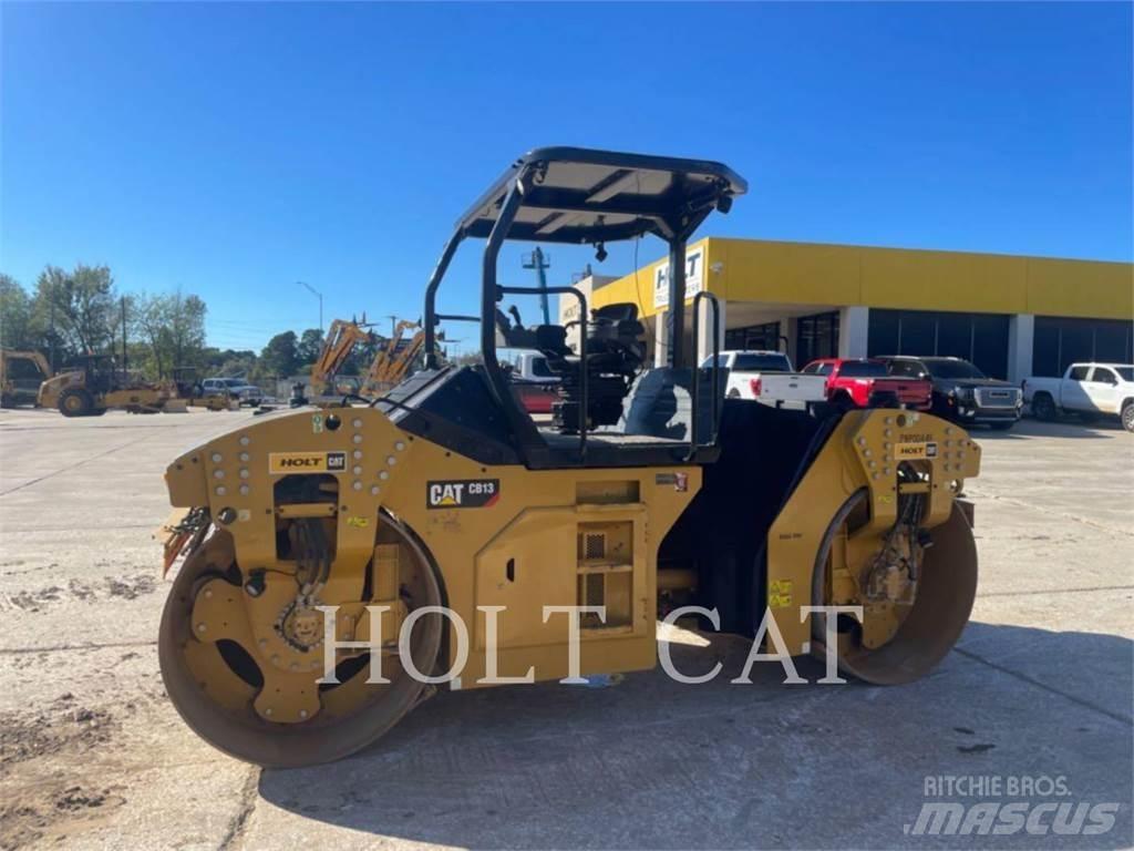 CAT CB13 Egydobos hengerek