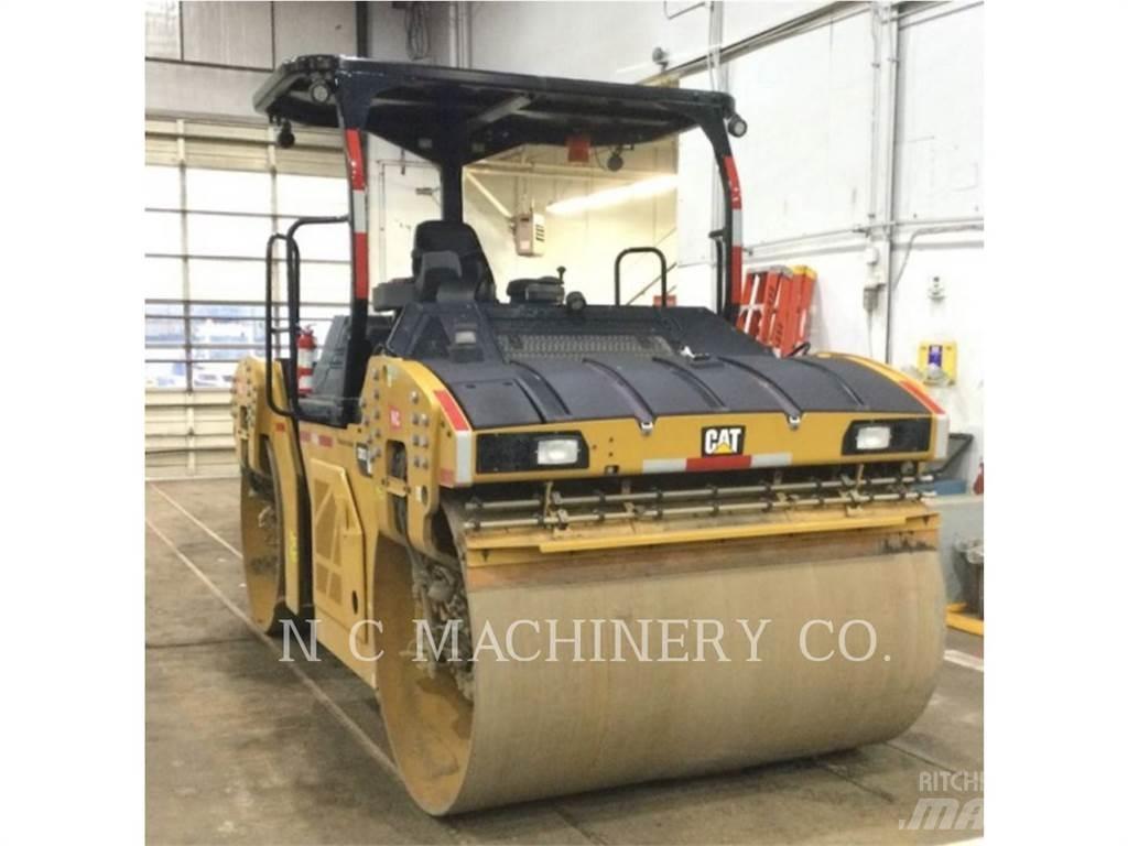 CAT CB13 Aszfalt terítõ gépek
