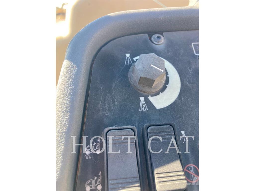 CAT CB14B Ikerdobos hengerek