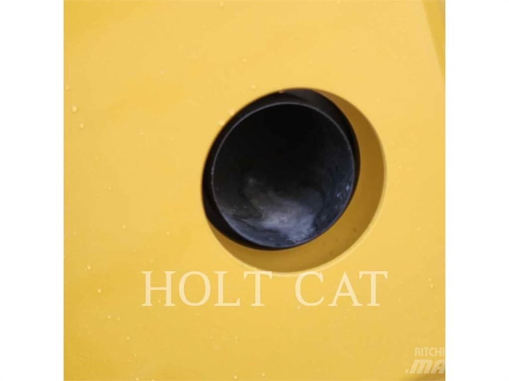 CAT CB15 Gumikerekes homlokrakodók