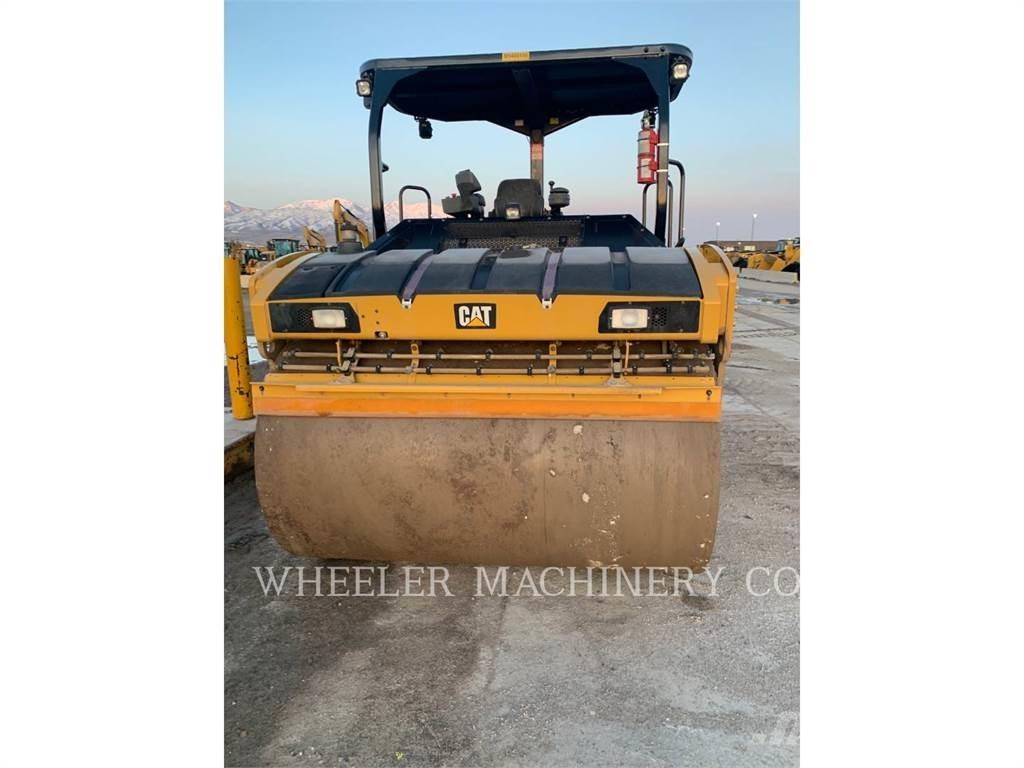 CAT CB15 CW Ikerdobos hengerek