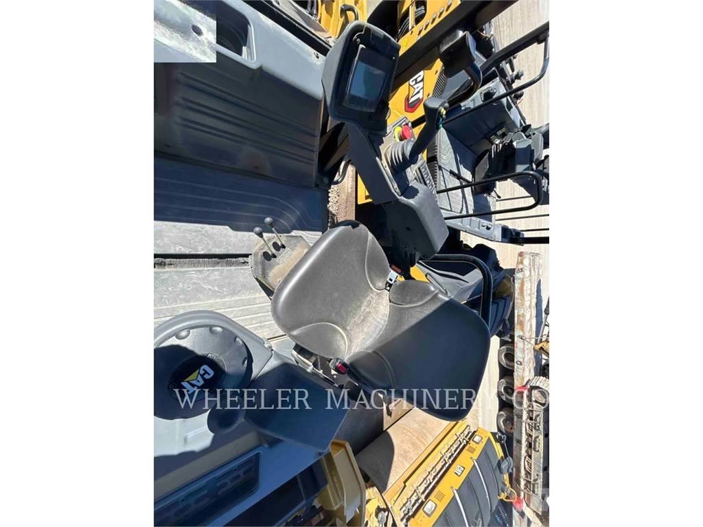 CAT CB15 CW VV Ikerdobos hengerek