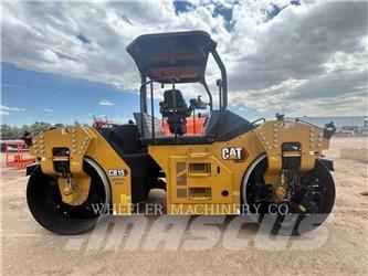 CAT CB15 CW VV Ikerdobos hengerek