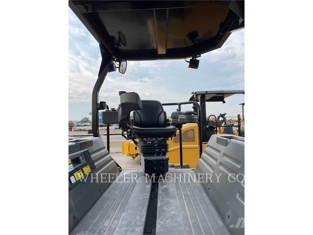 CAT CB15 CW VV Ikerdobos hengerek
