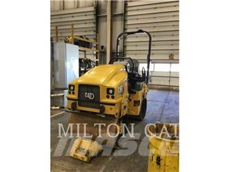 CAT CB2.5 Talajtömörítő gépek