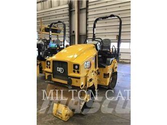 CAT CB2.5 Talajtömörítő gépek
