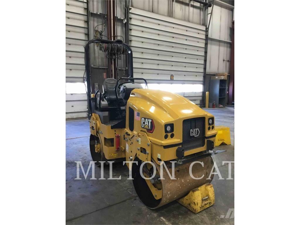 CAT CB2.5 Talajtömörítő gépek