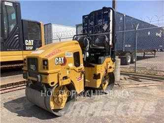 CAT CB2.5 Talajtömörítő gépek