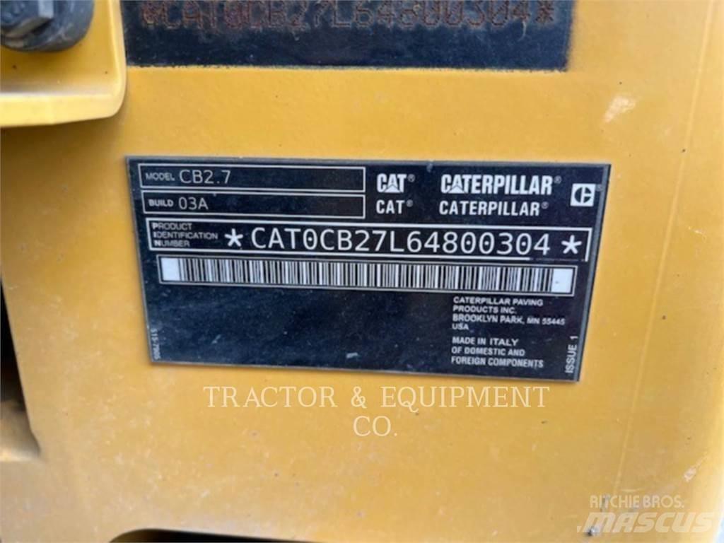 CAT CB2.7 Aszfalt terítõ gépek