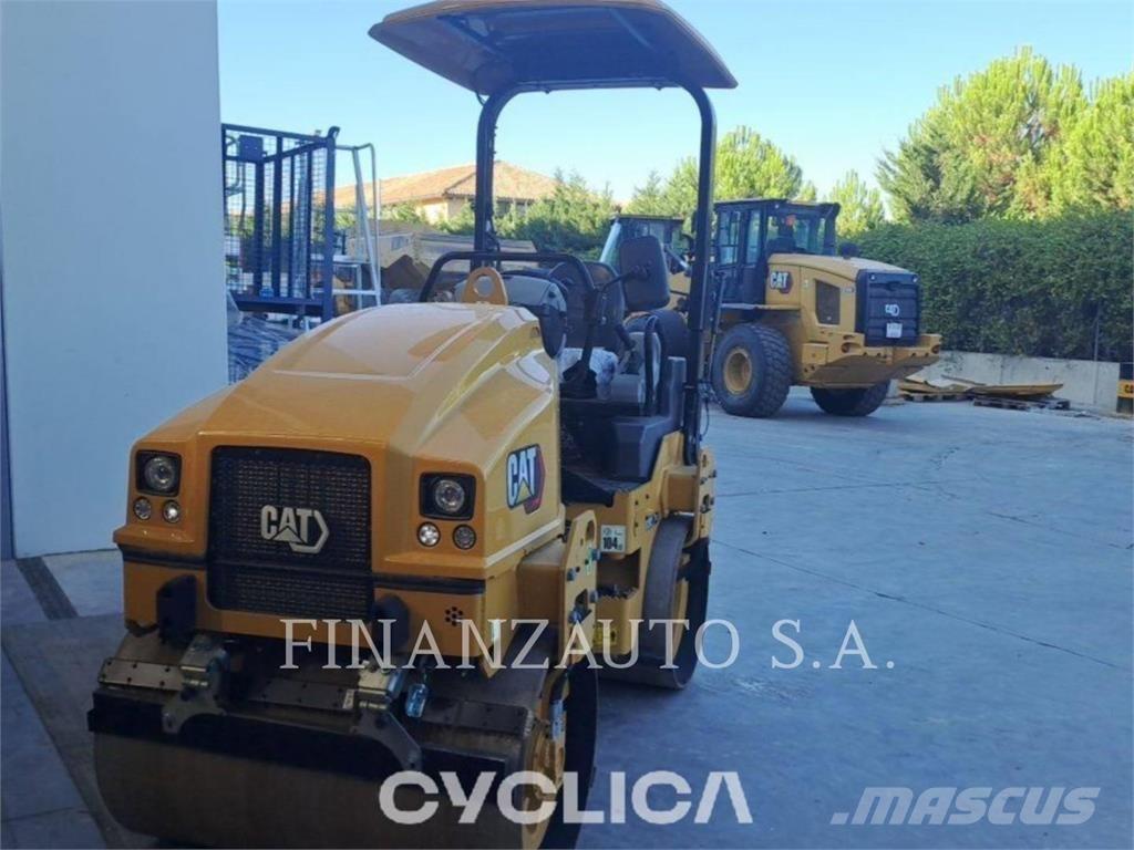 CAT CB2.7 Ikerdobos hengerek