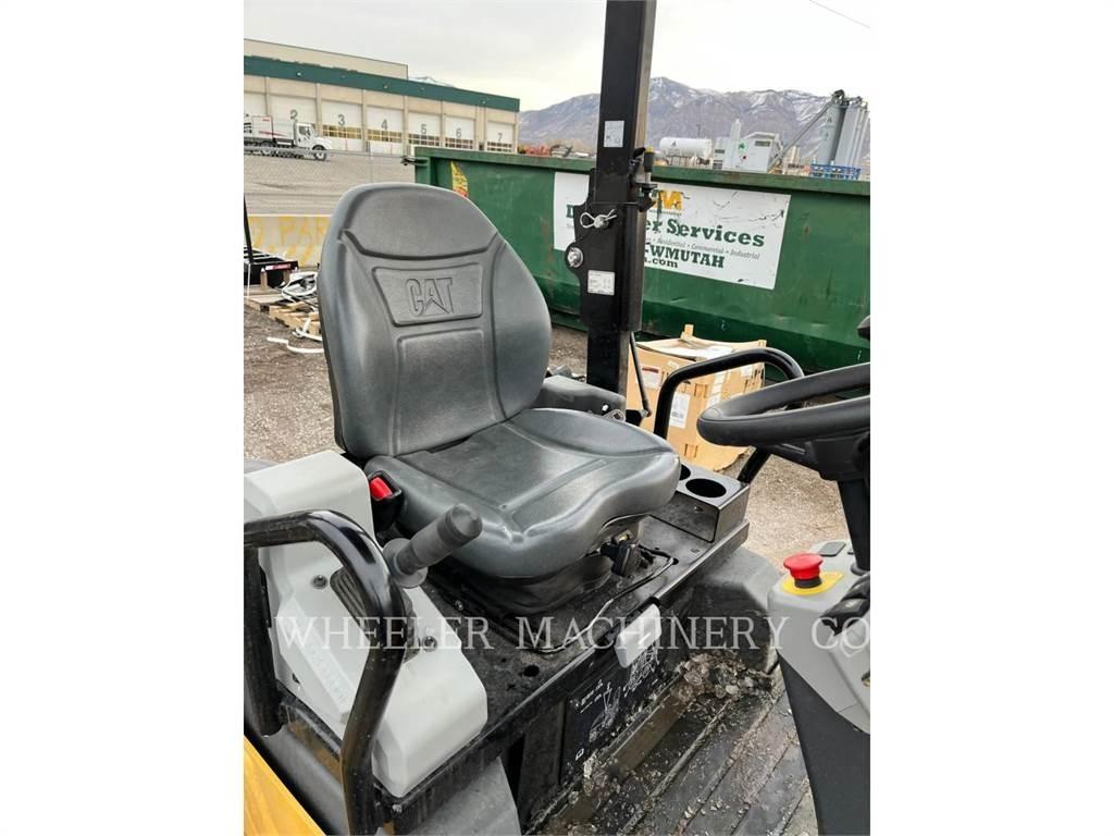 CAT CB2.7 GC Ikerdobos hengerek