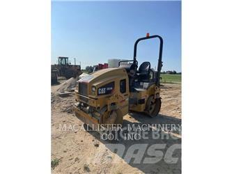 CAT CB24B Ikerdobos hengerek