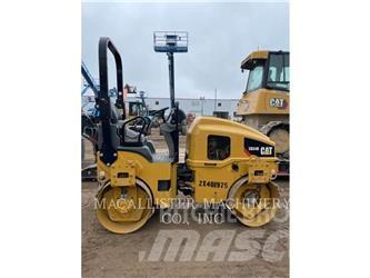 CAT CB24B Ikerdobos hengerek