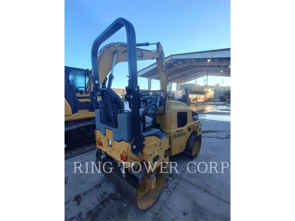 CAT CB24B Ikerdobos hengerek