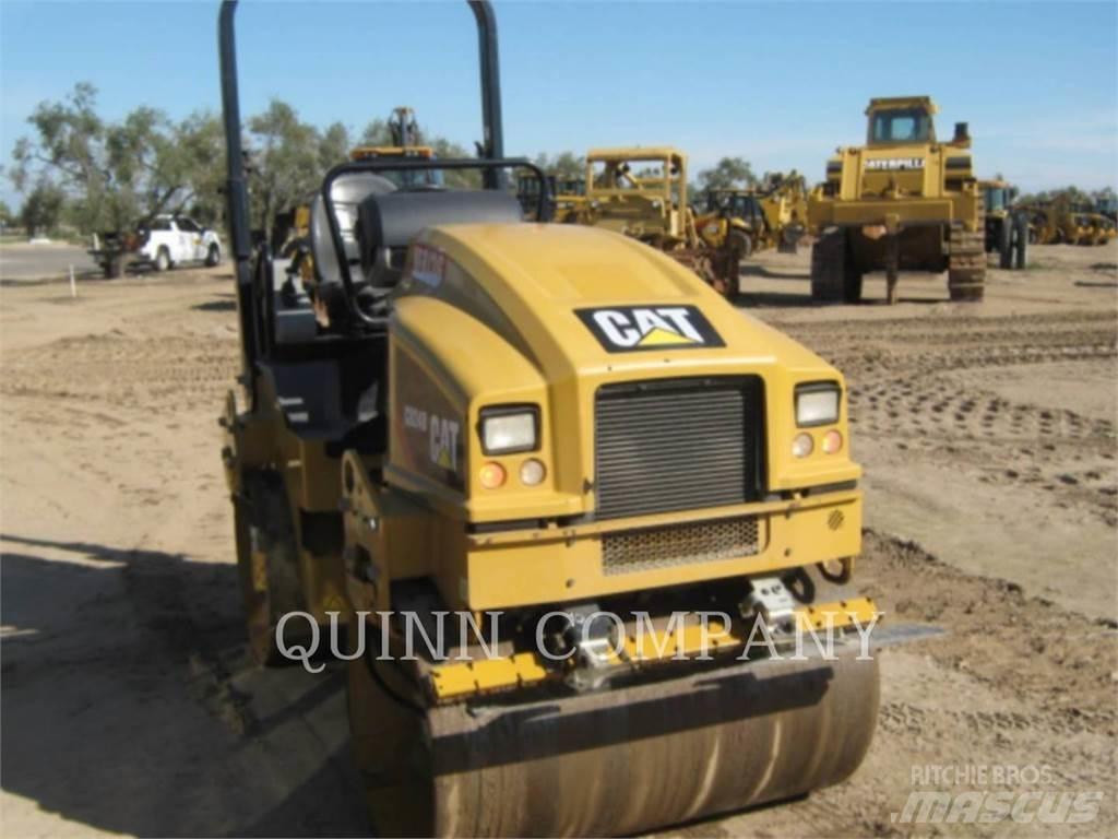 CAT CB24B Ikerdobos hengerek