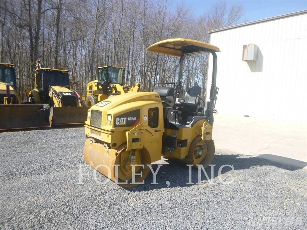 CAT CB24B Ikerdobos hengerek