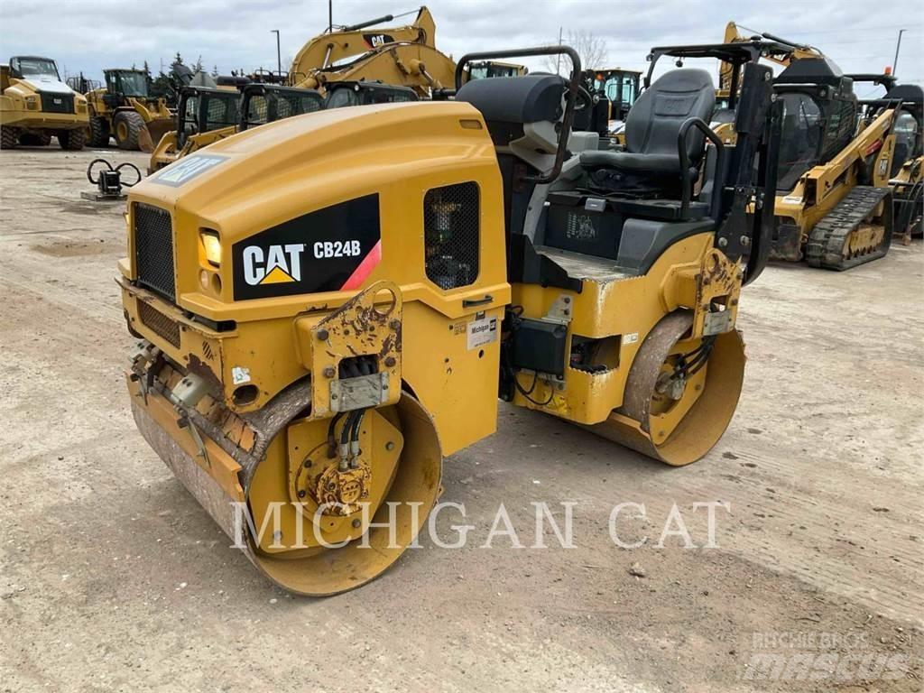 CAT CB24B Egydobos hengerek