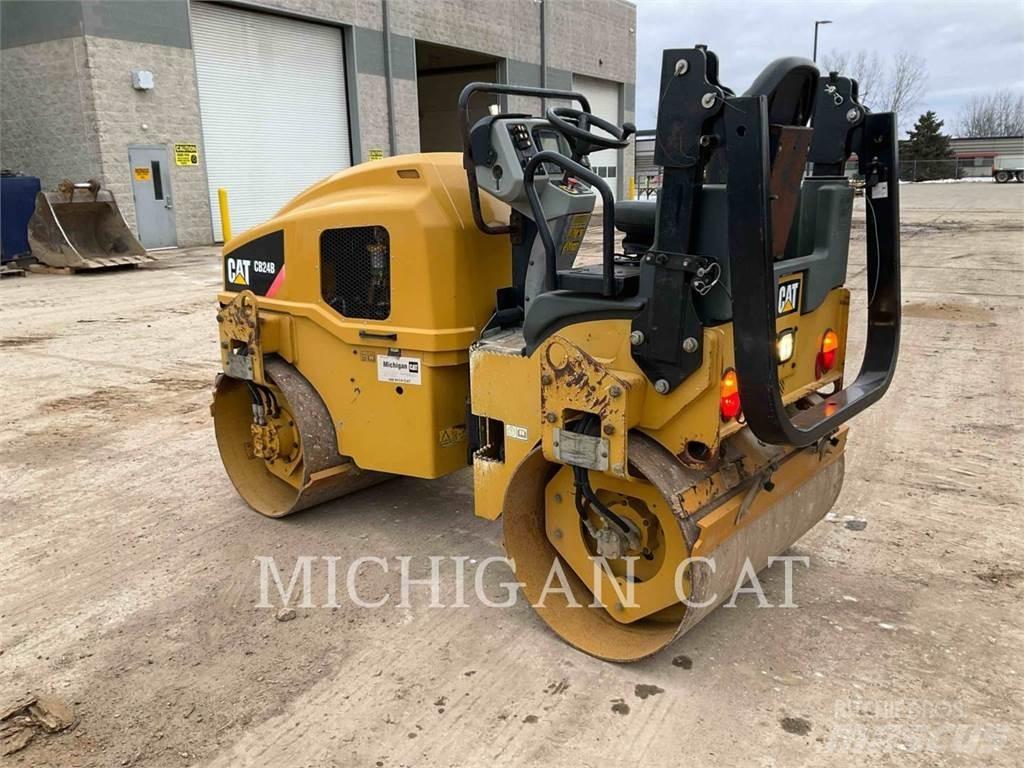 CAT CB24B Egydobos hengerek