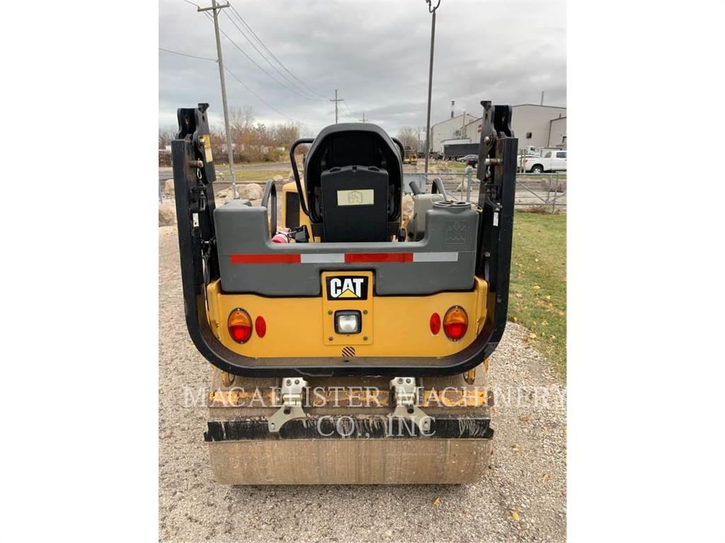 CAT CB34B Ikerdobos hengerek