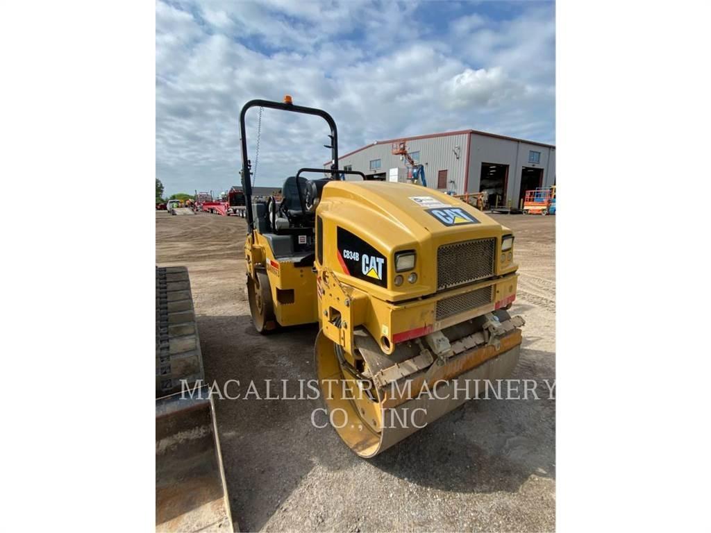 CAT CB34B Ikerdobos hengerek