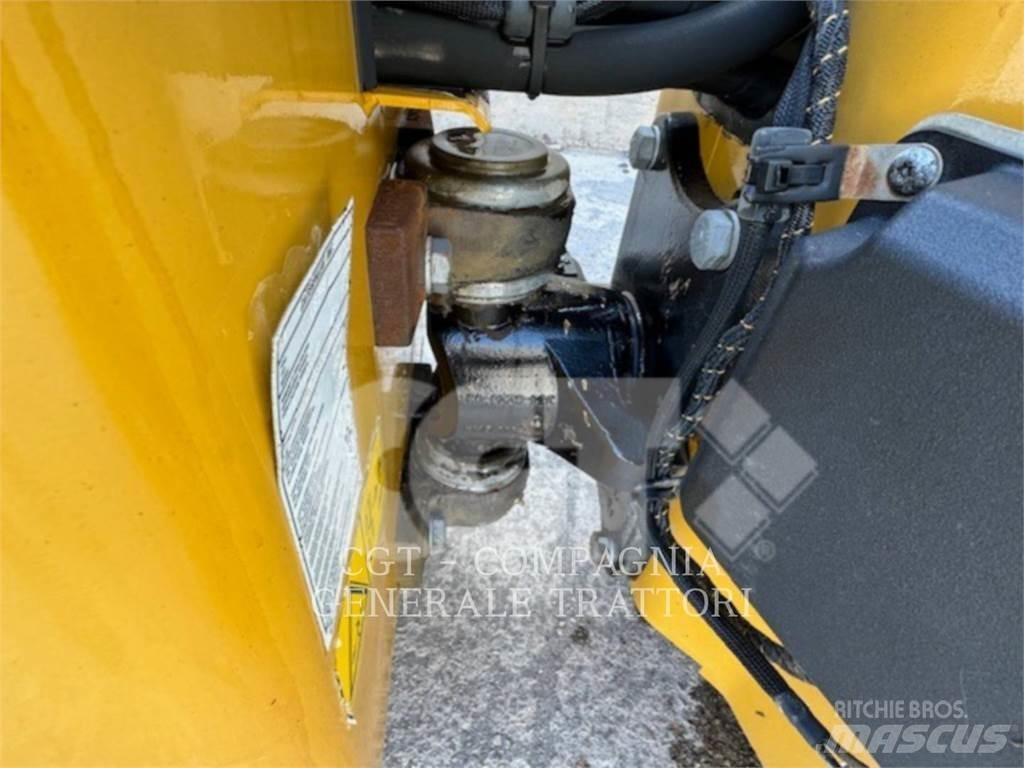 CAT CB34B Ikerdobos hengerek