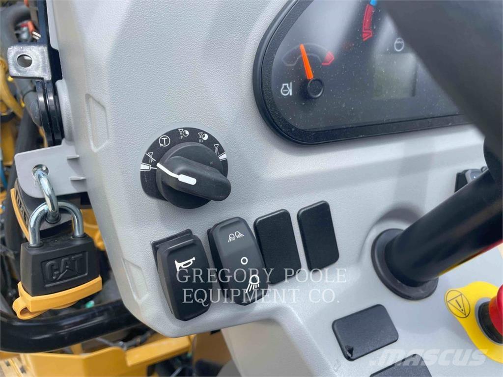 CAT CB4.003 Ikerdobos hengerek