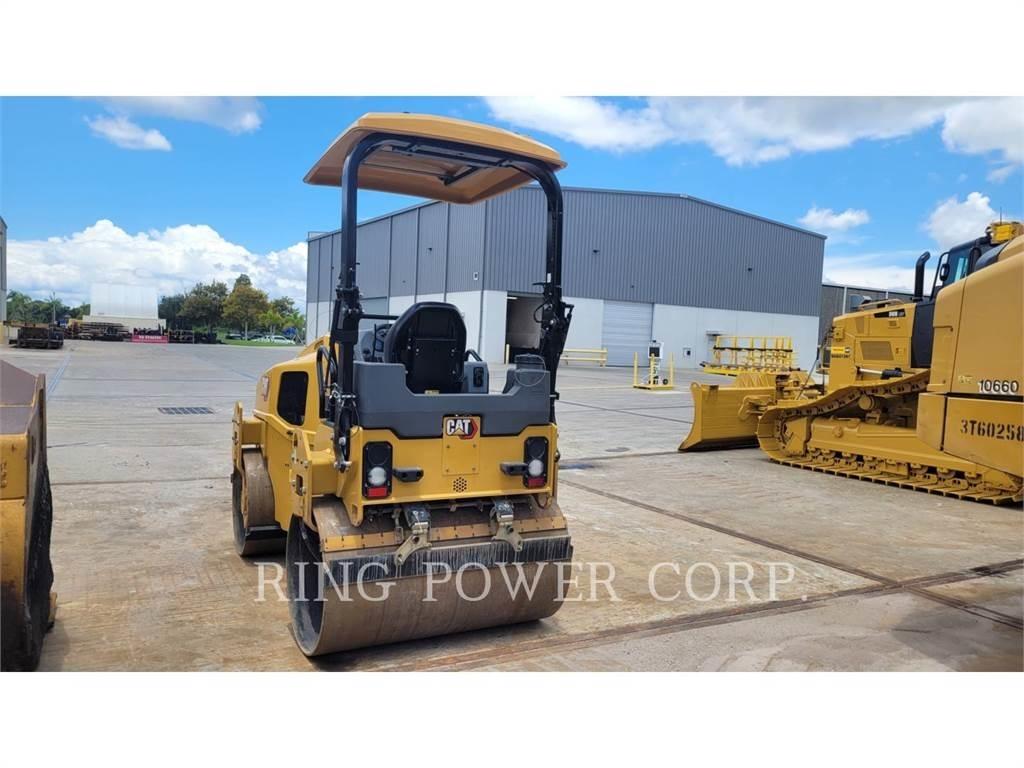 CAT CB4.4 Ikerdobos hengerek