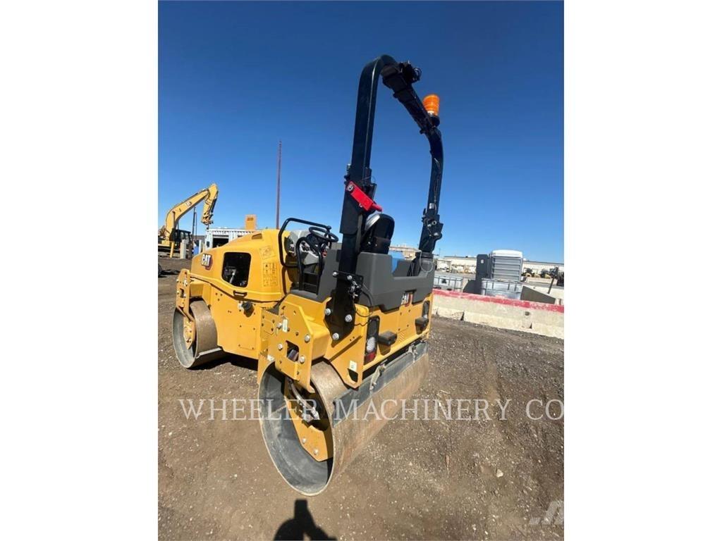 CAT CB4.4 Ikerdobos hengerek