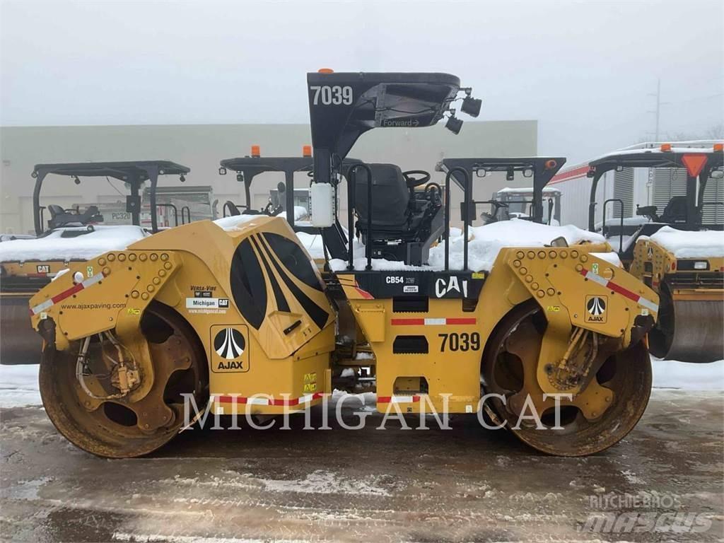 CAT CB54 XW Ikerdobos hengerek