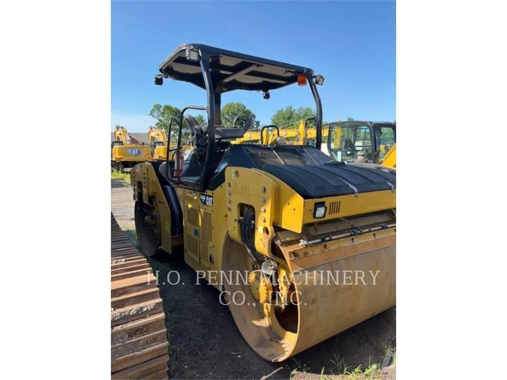 CAT CB54B Ikerdobos hengerek